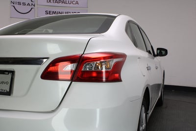 2018 Nissan Sentra 1.8 Sense Mt