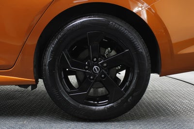 2025 Nissan Sentra 2.0 SR At