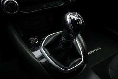 2023 Nissan Sentra 2.0 Advance Mt