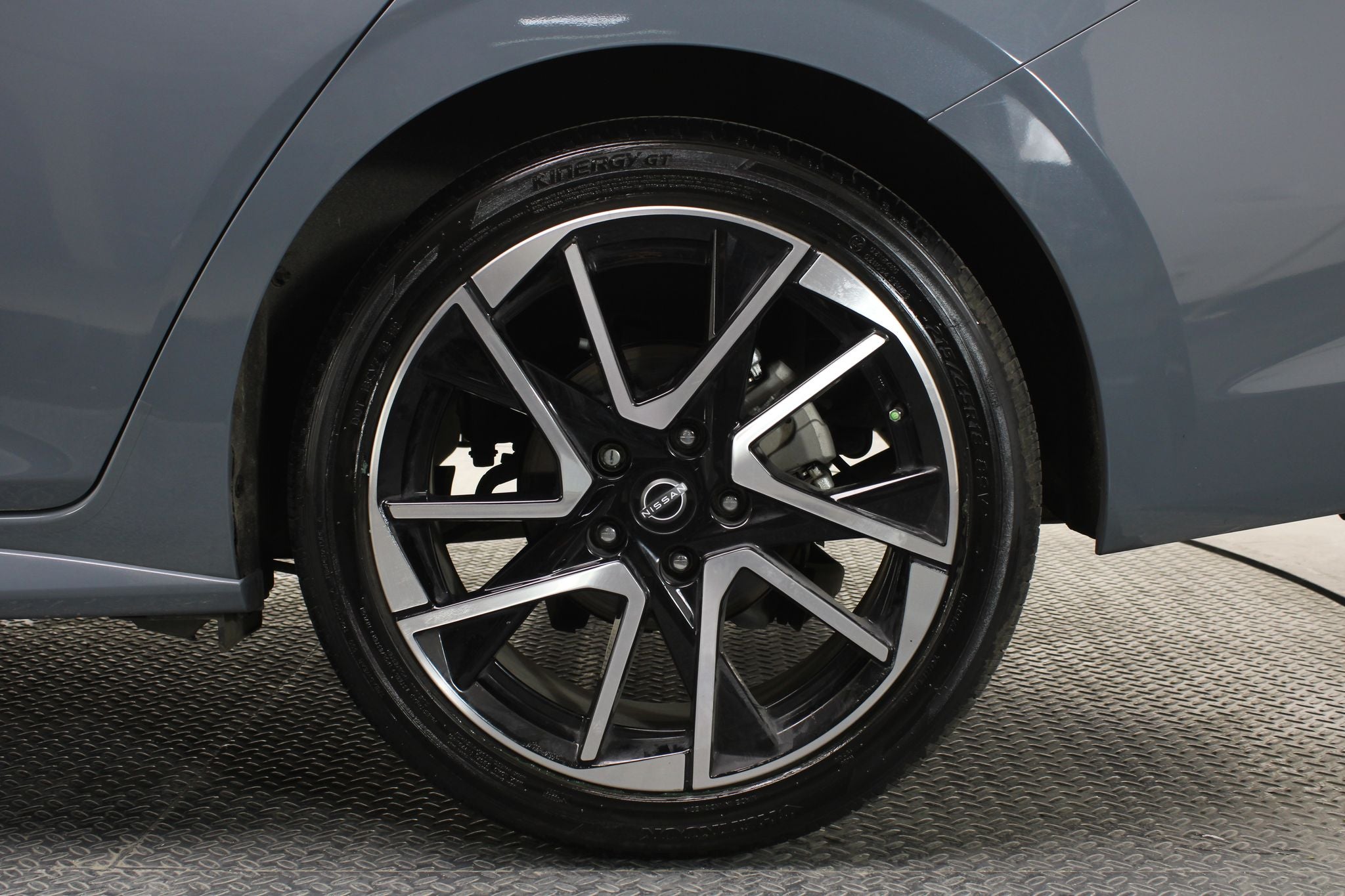 2025 Nissan Sentra 2.0 SR Platinum At