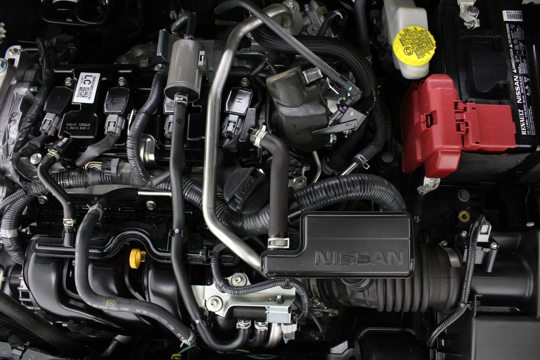 2025 Nissan Sentra 2.0 SR Platinum At