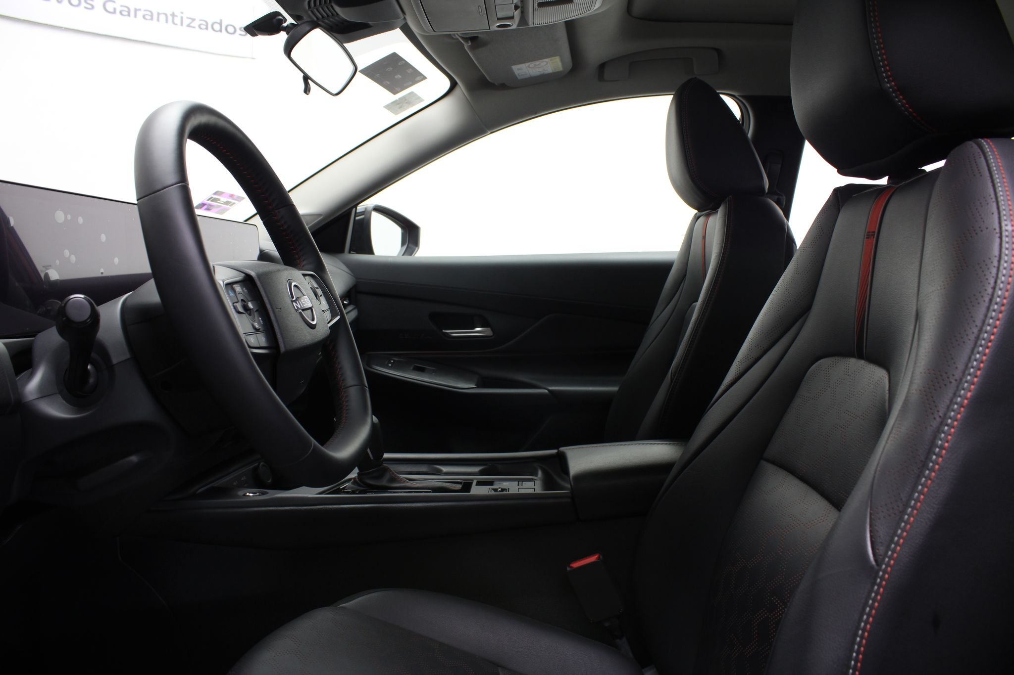2026 Nissan Sentra 2.0 SR Platinum At