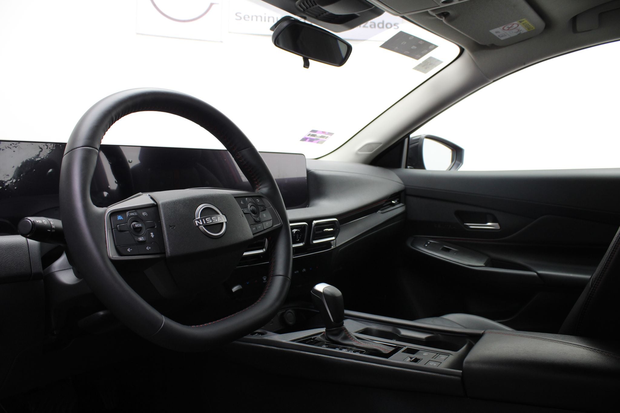 2026 Nissan Sentra 2.0 SR Platinum At