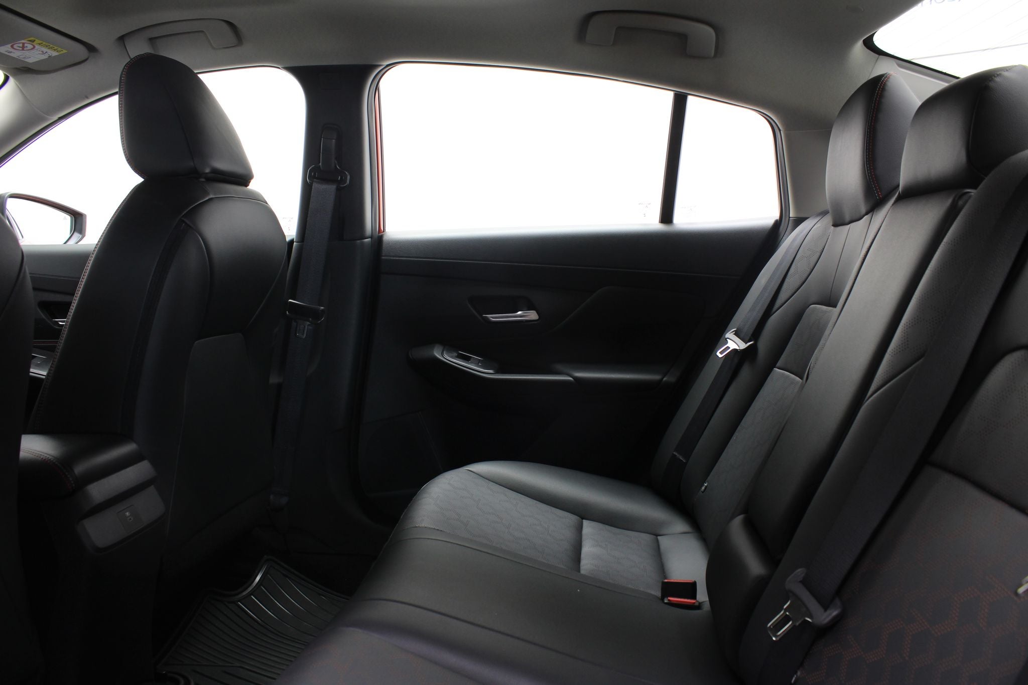 2026 Nissan Sentra 2.0 SR Platinum At