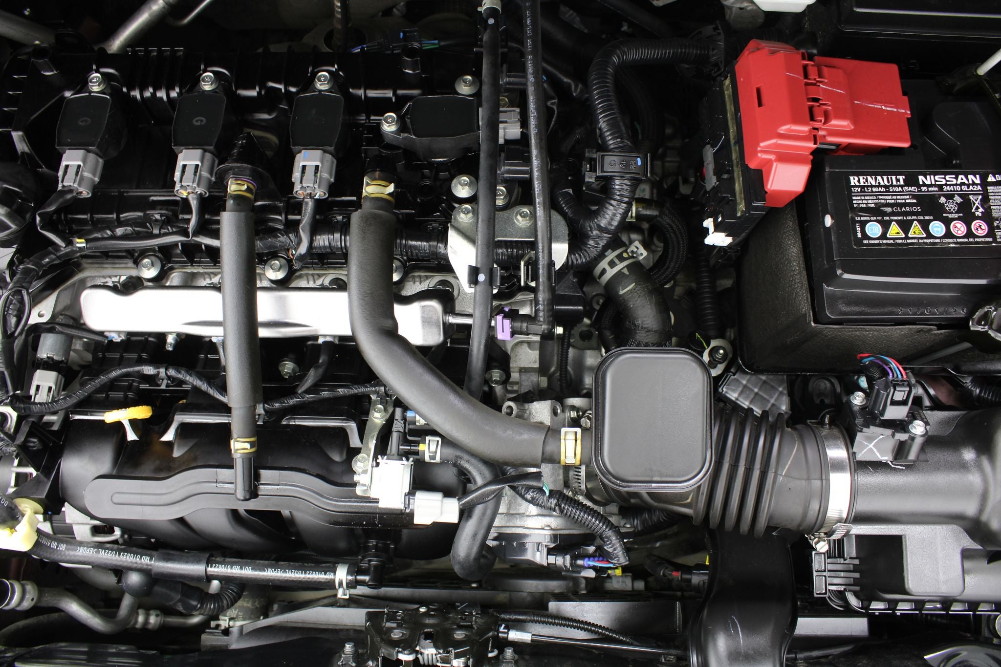 2024 Nissan Versa 1.6 SR At