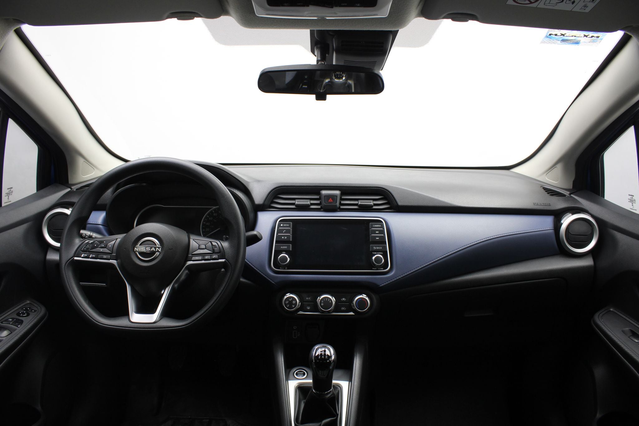 2023 Nissan Versa 1.6 Advance Mt