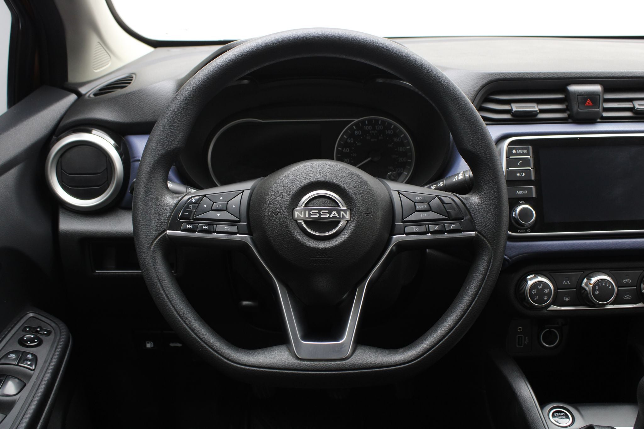 2023 Nissan Versa 1.6 Advance Mt