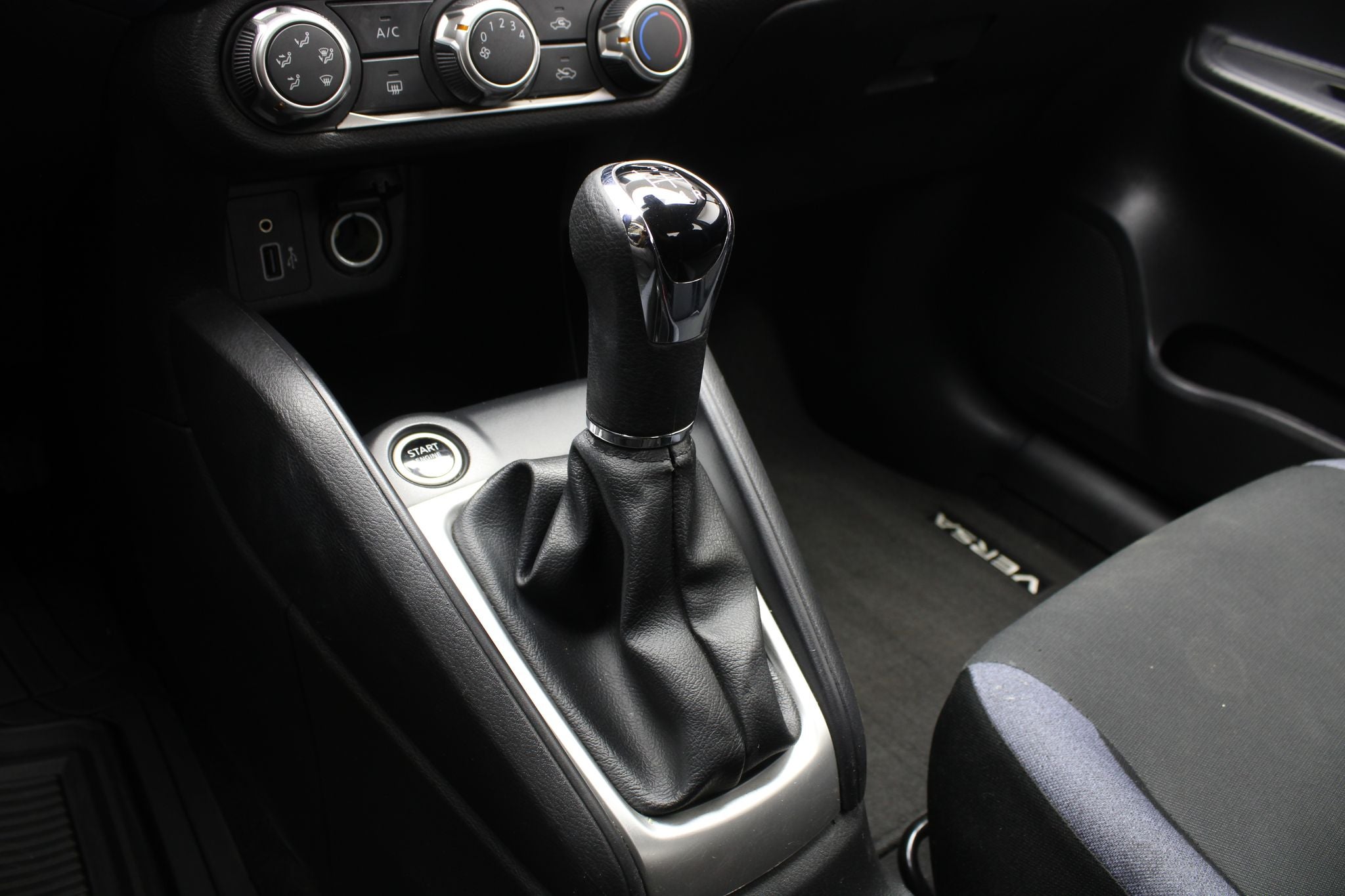 2023 Nissan Versa 1.6 Advance Mt