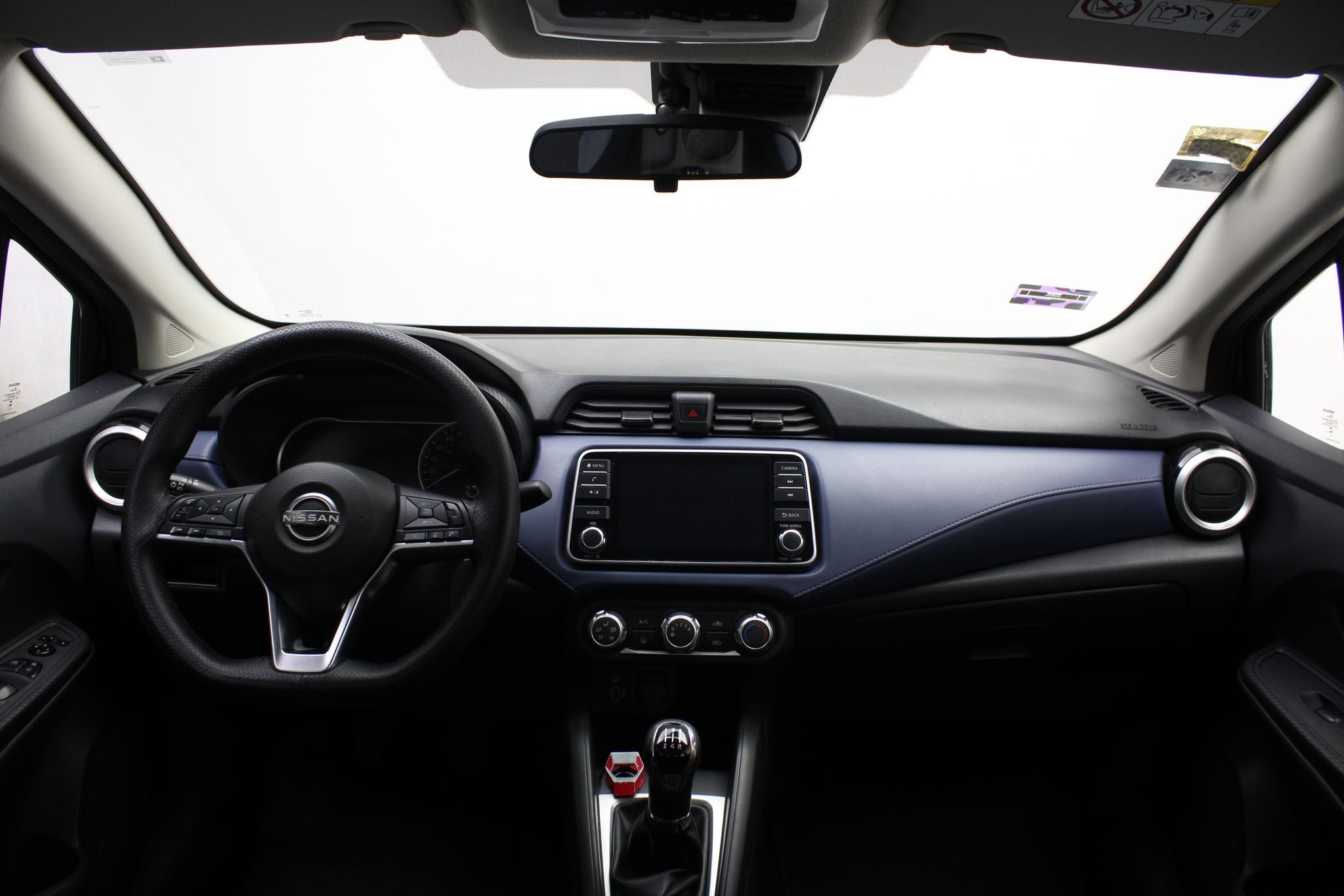 2024 Nissan Versa 1.6 Advance Mt