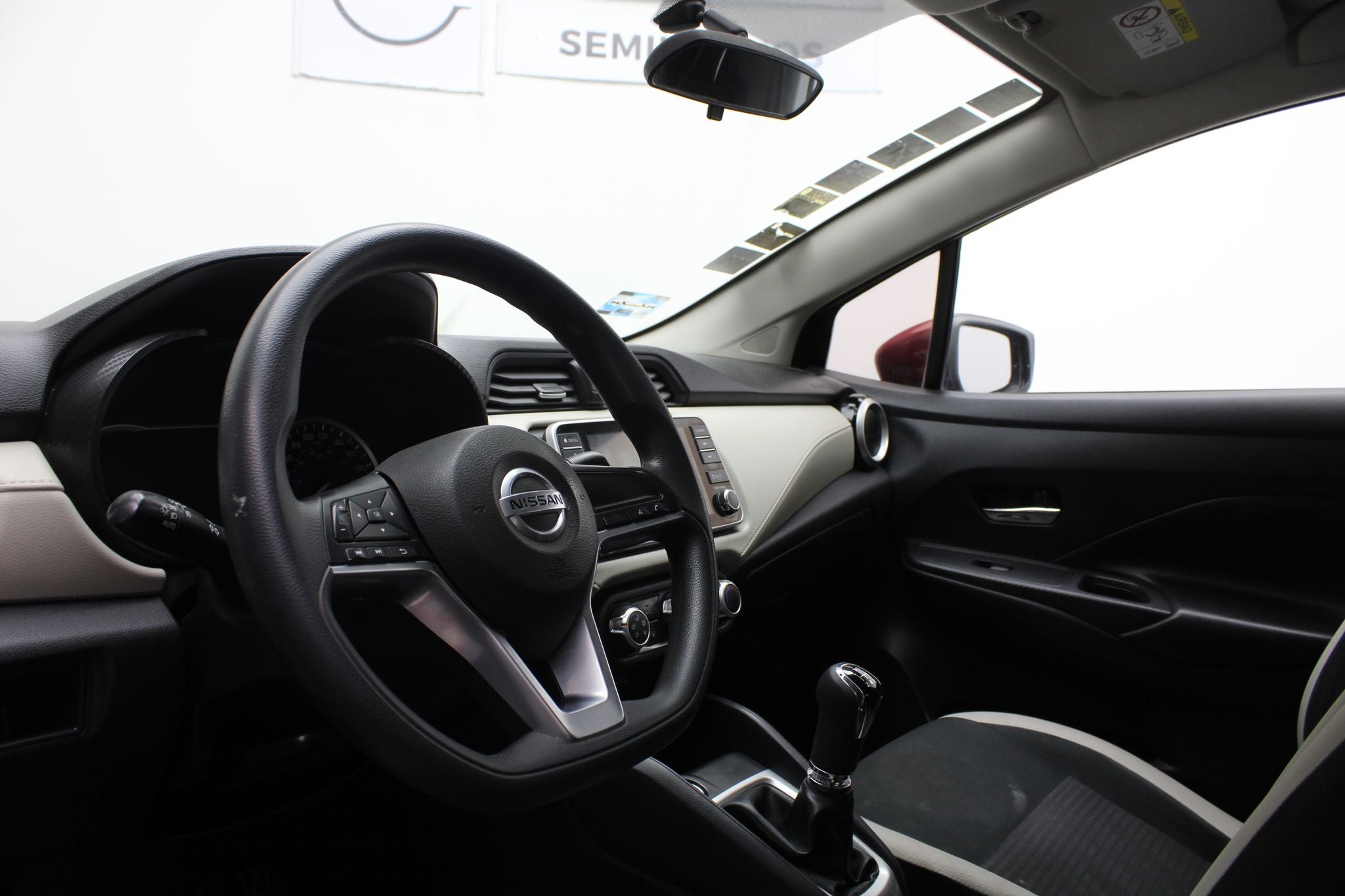 2020 Nissan Versa 1.6 Advance Mt