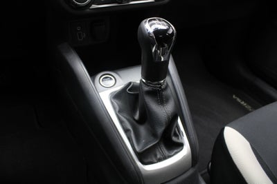 2020 Nissan Versa 1.6 Advance Mt