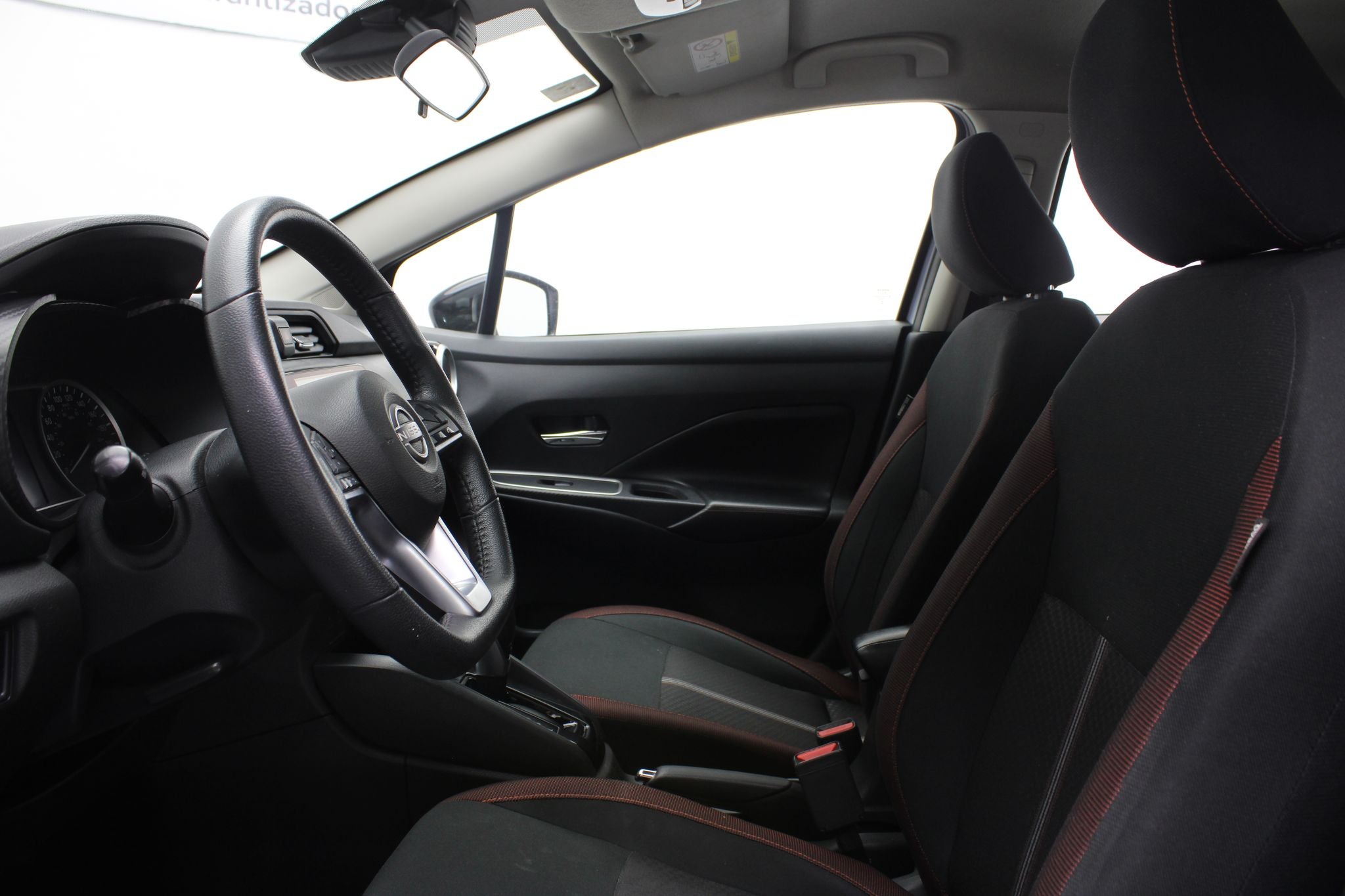 2023 Nissan Versa 1.6 Sr At