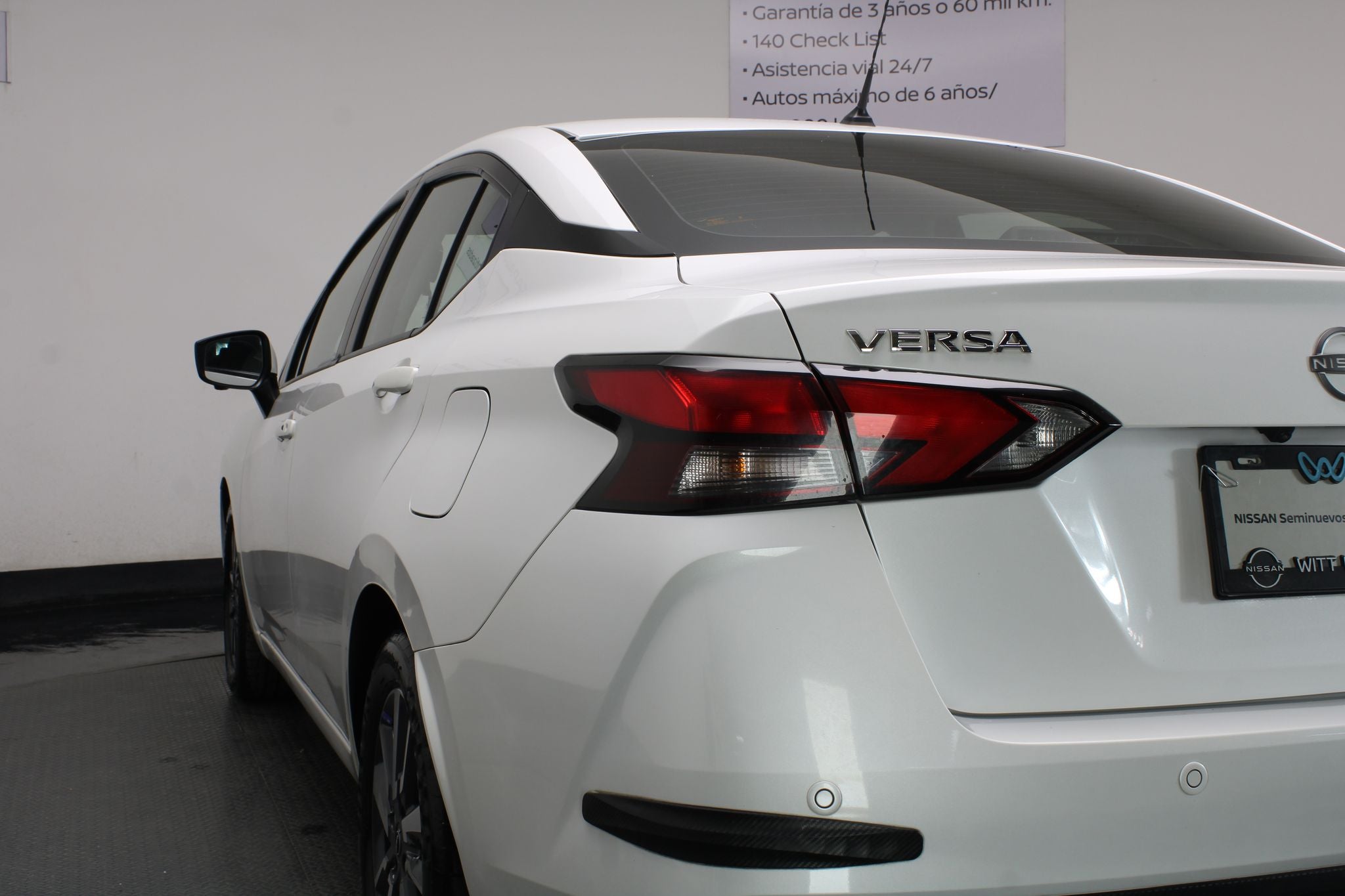 2024 Nissan Versa 1.6 Advance At