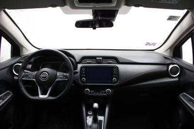 2024 Nissan Versa 1.6 SR At