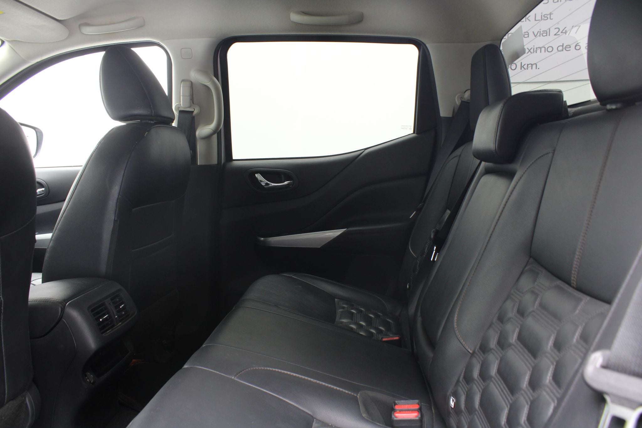 2024 Nissan Frontier 2.5 Le Platinum At