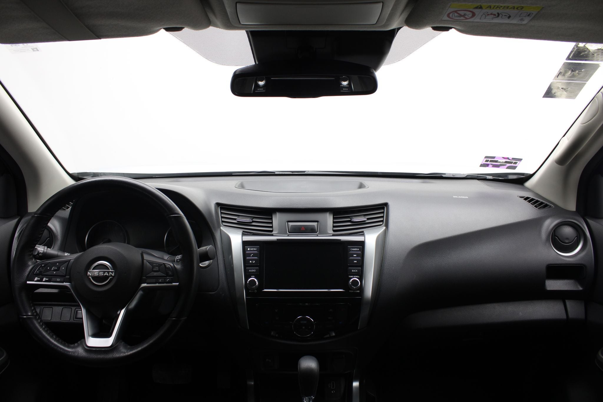 2024 Nissan Frontier 2.5 Le Platinum At