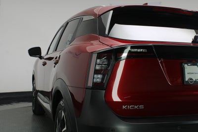 2025 Nissan Kicks 2.0 Advance At