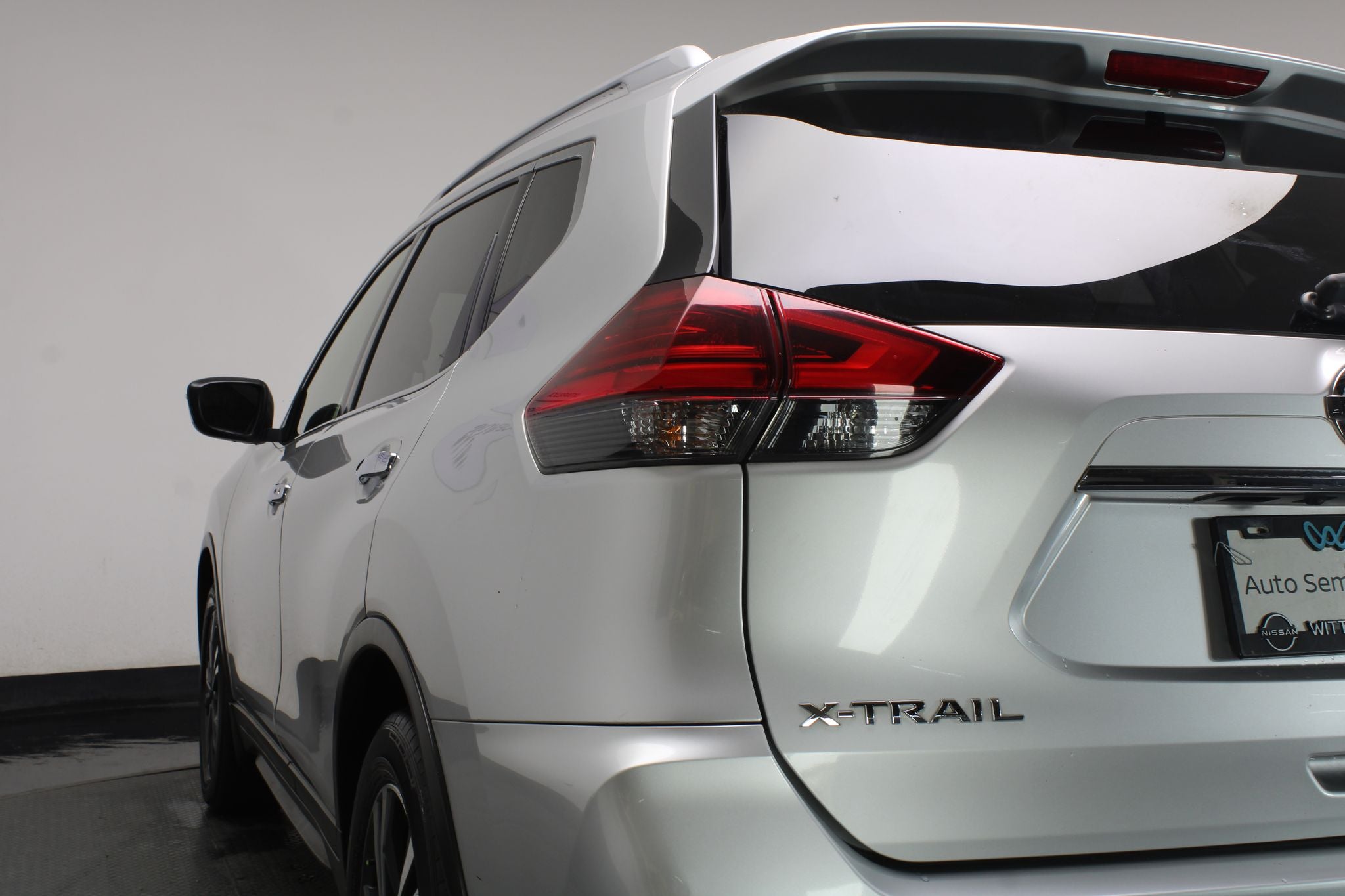 2018 Nissan X-Trail 2.5 Advance 2 Filas Cvt