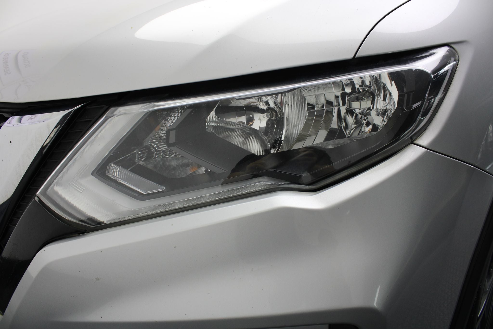 2018 Nissan X-Trail 2.5 Advance 2 Filas Cvt