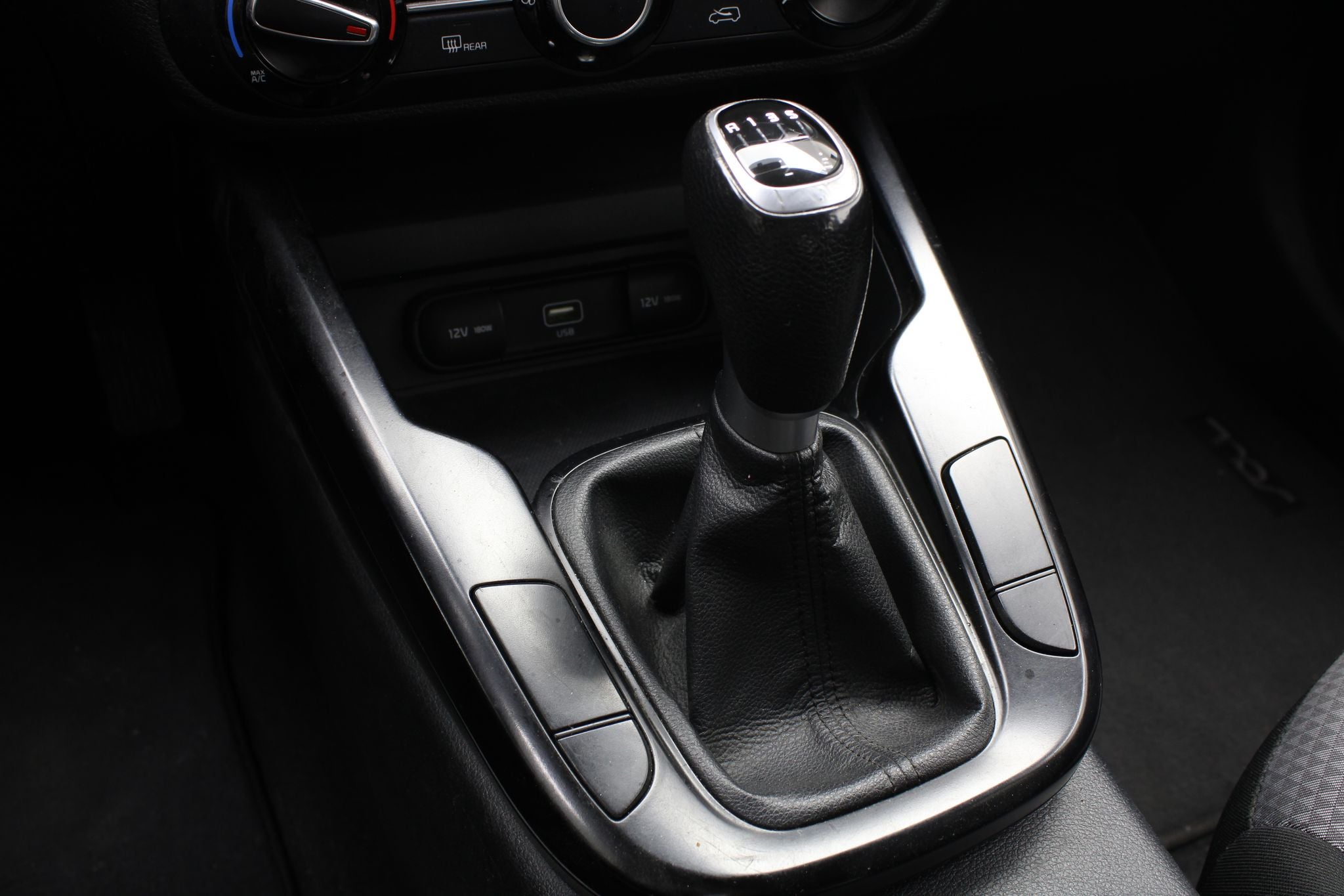 2022 Kia Soul 1.6 LX Mt