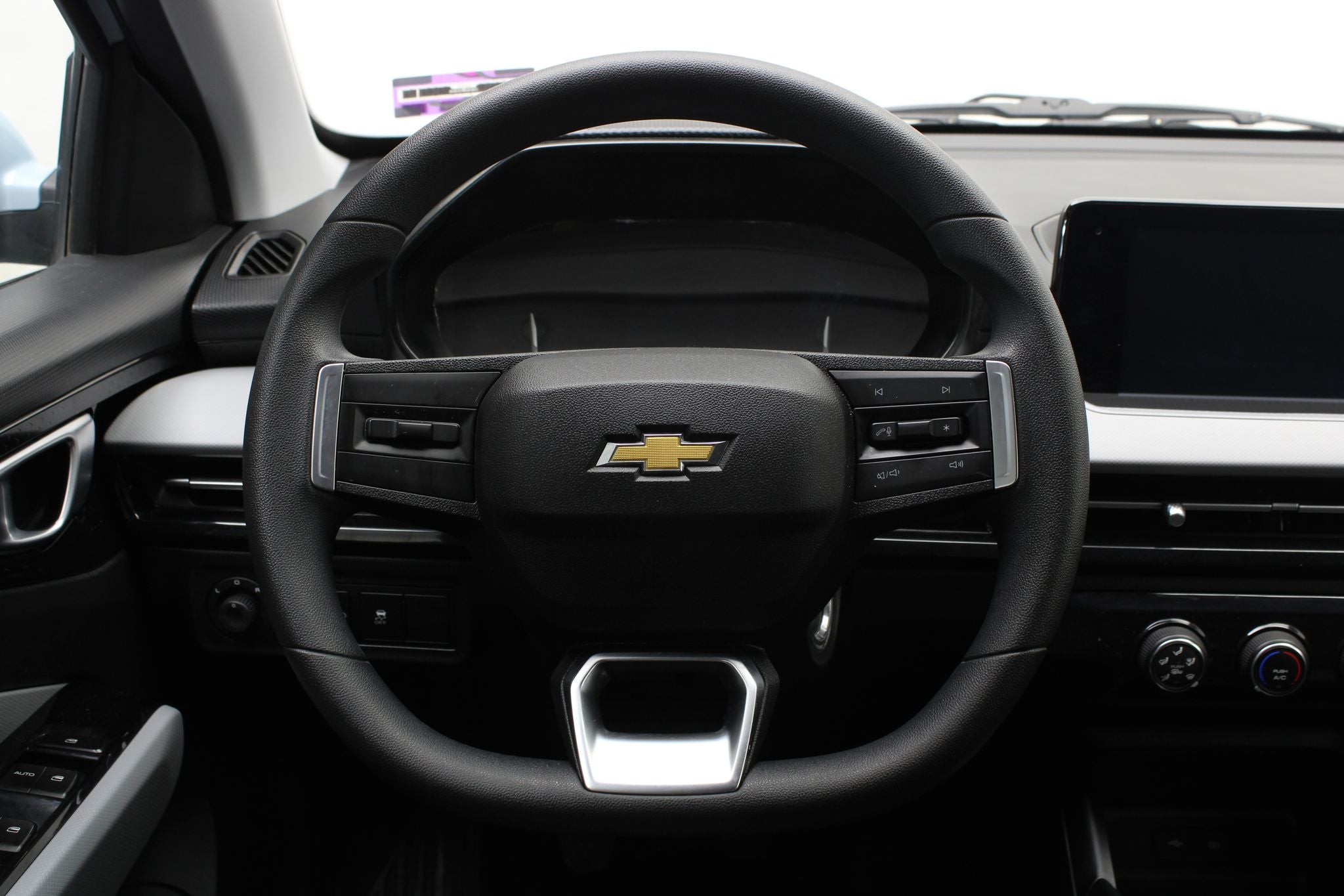 2025 Chevrolet Aveo 1.5 Lt HB Mt