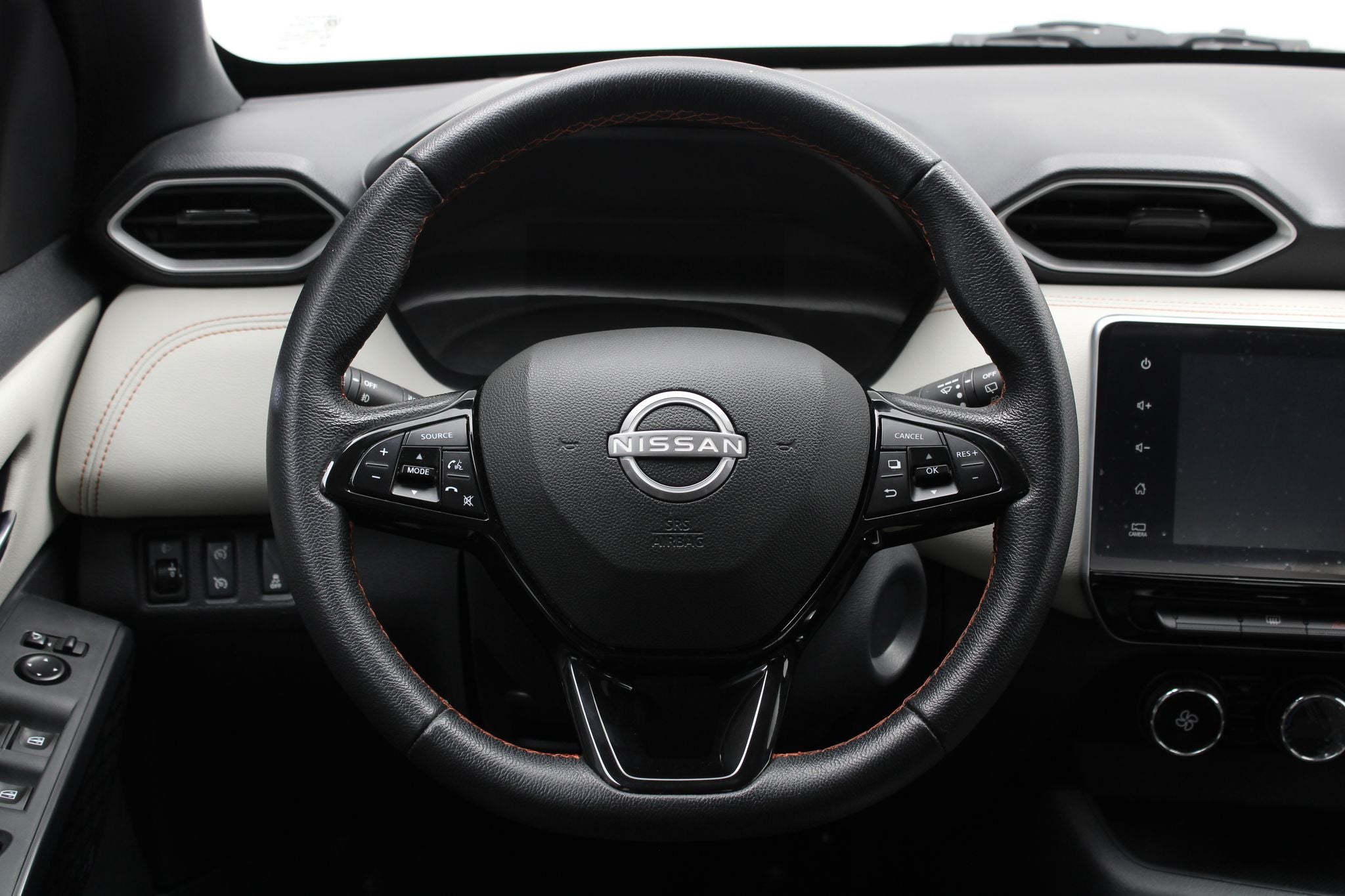 2025 Nissan Magnite 1.0 Exclusive At