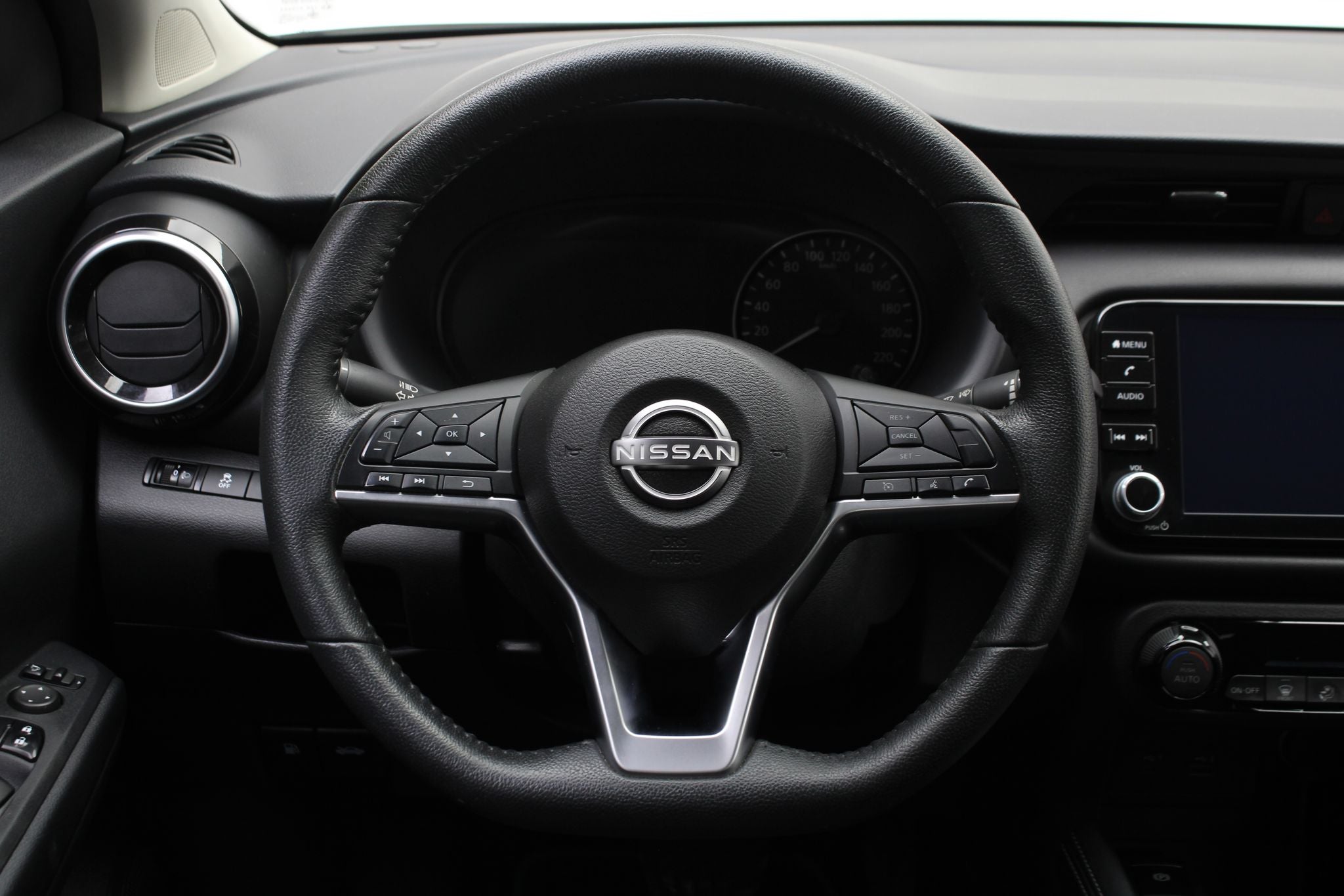 2024 Nissan Kicks E-Power Advance At