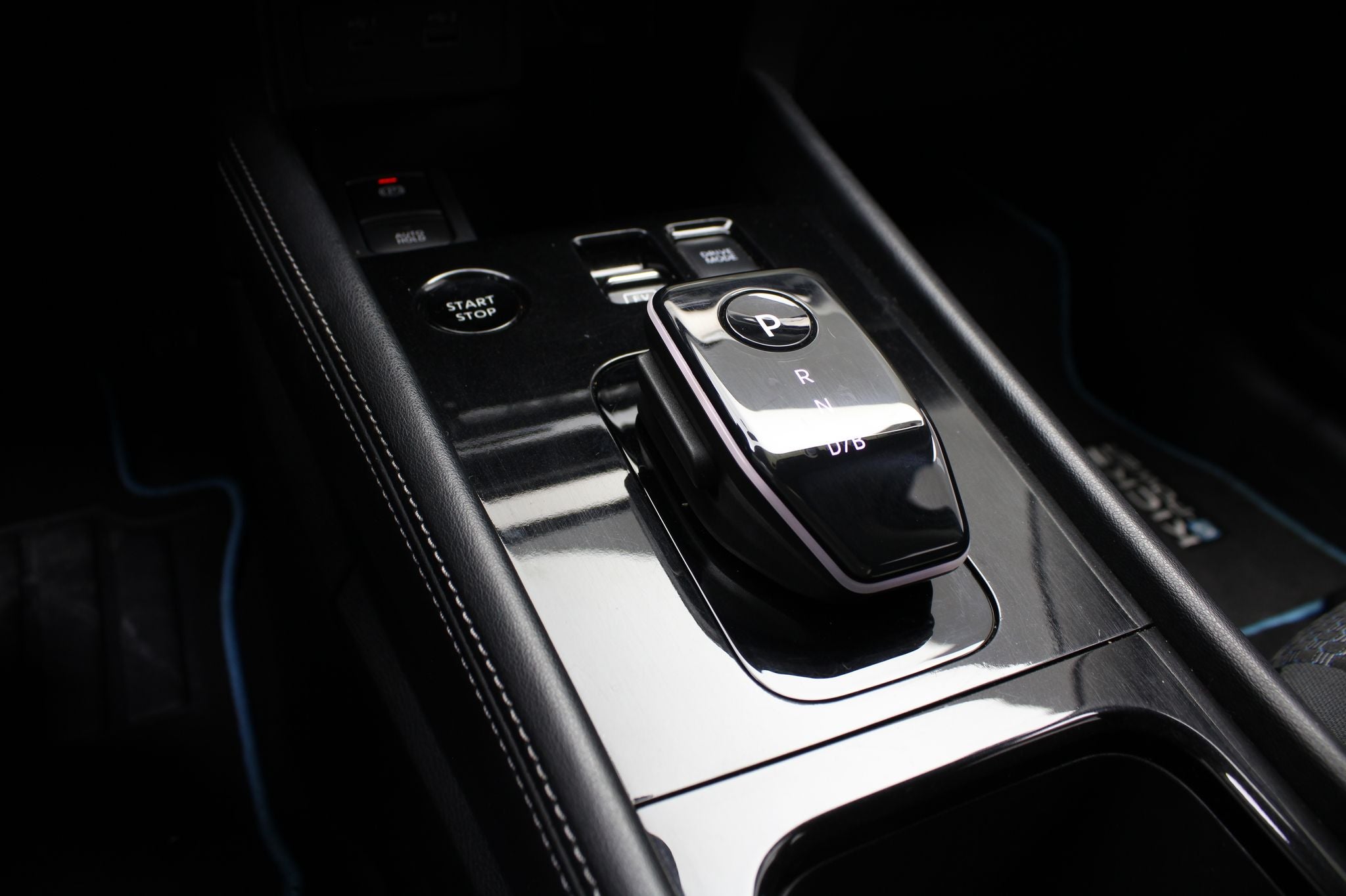 2024 Nissan Kicks E-Power Advance At